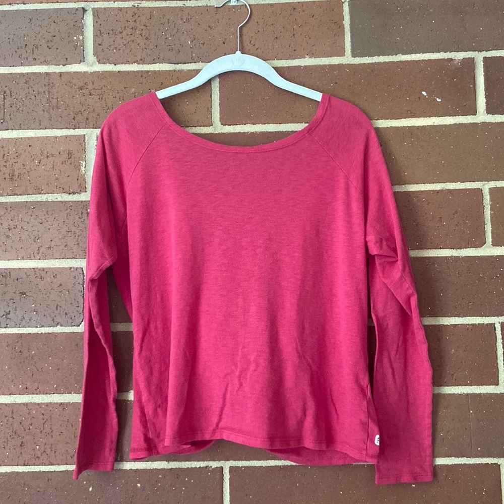 Fabletics Twist Back shirt